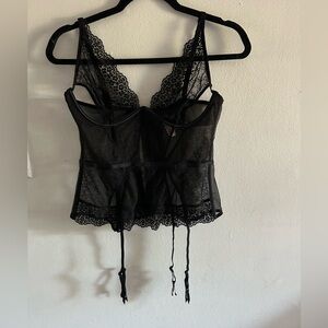 NWT Victoria's Secret Very Sexy Collection Black Lace Bustier with Garter Straps